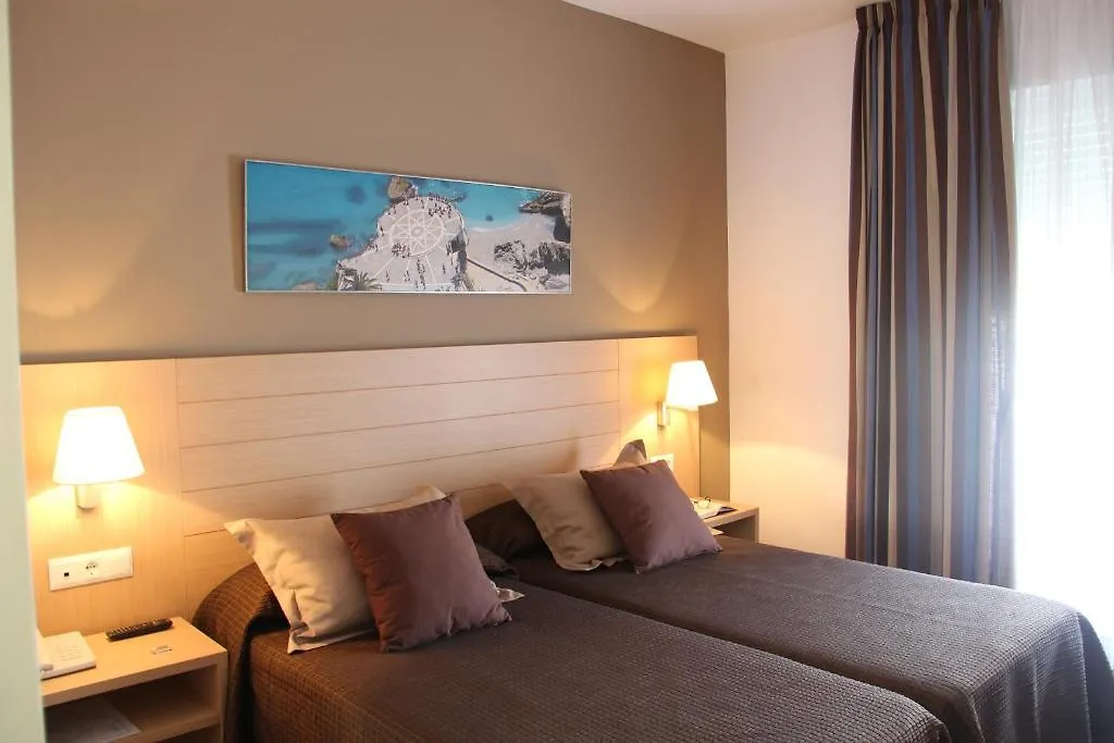 Mena Plaza Otel Nerja 2*,